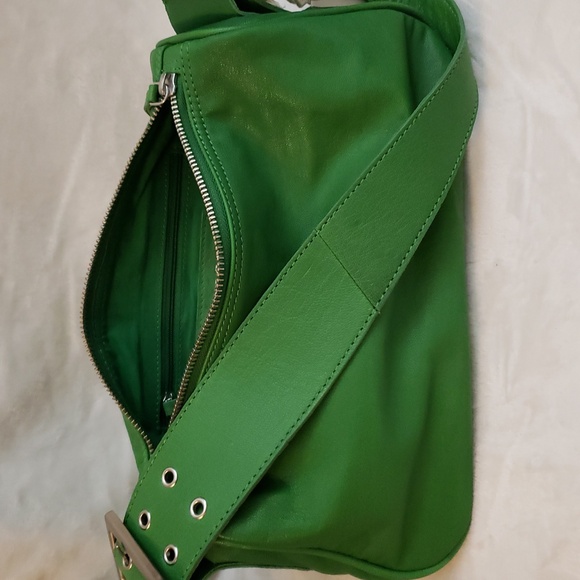 Free People Arm Candy Bag. NWT - Picture 6 of 7